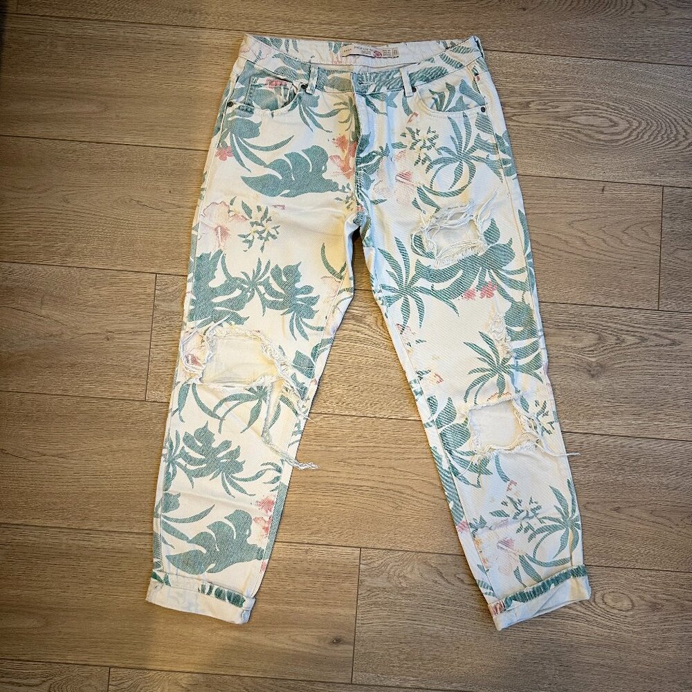 Zara Low-rise Floral Ripped Jeans - Size 4